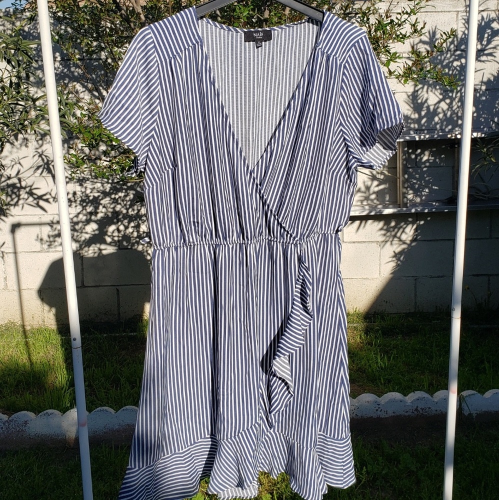 Wrap Dress - Picture 4 of 5